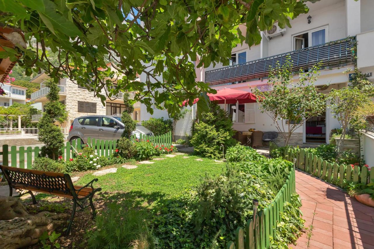 Apartmani Luna 바스카보다 외부 사진