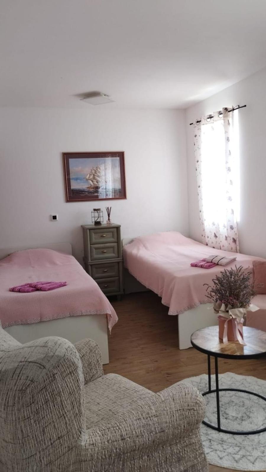Apartmani Luna 바스카보다 외부 사진